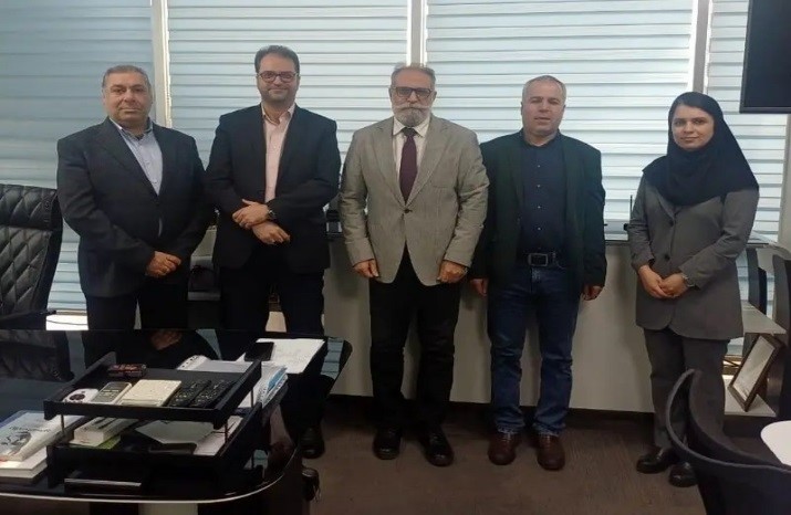 4-هلال دریا ایرانیان